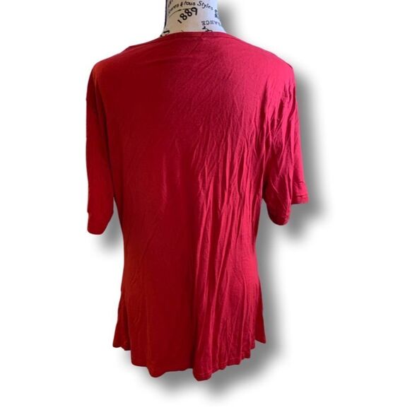 InVoland Red Tee Shirt with White Buttons size 20W - Picture 2 of 2